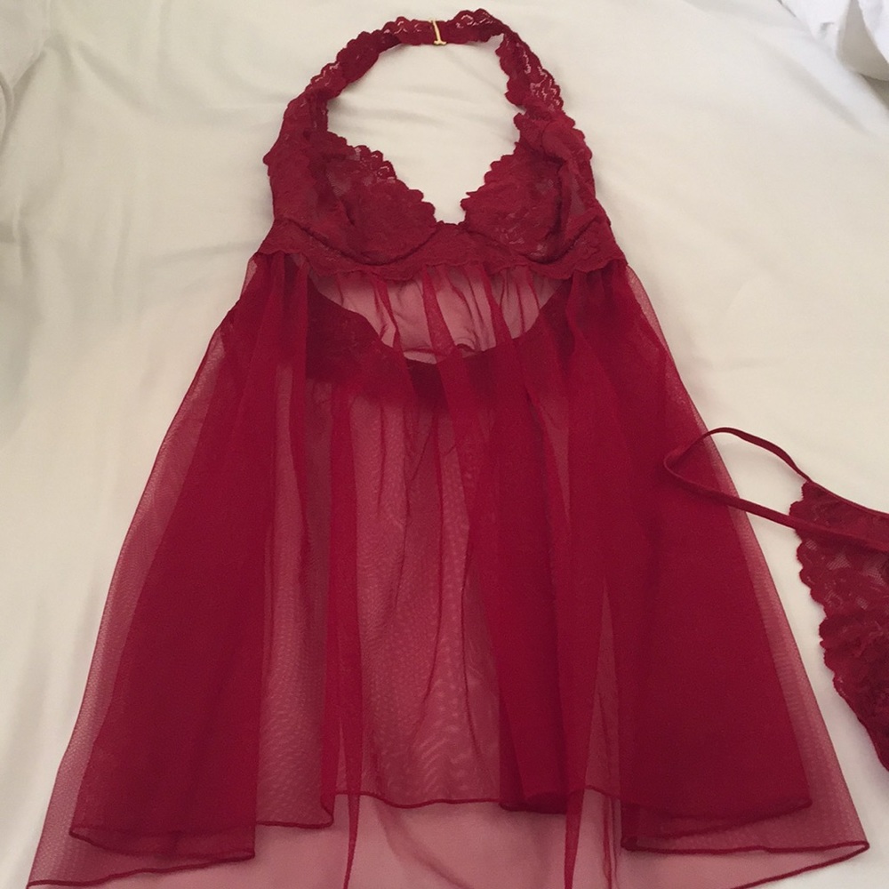 Victoria’s Secret babydoll & panty set
